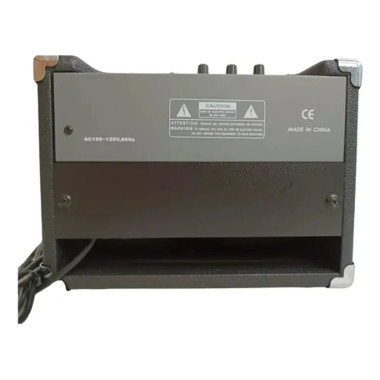 BA15 Amplificador para Bajo Electrico DANWOOD