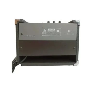 BA15 Amplificador bajo eléctrico 15W DANWOOD