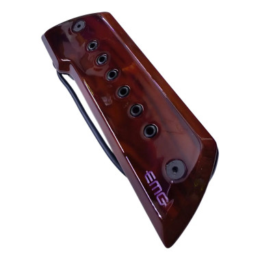 654330500817  Pastilla Para Guitarra Acústica - Bajoquinto ( Color Roble EMG